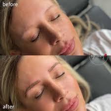 DROP. DEAD. GORGEOUS. ✨ Brows really are such a game changer, I am just  obsessed with this transformation!! 🙌🏽  https://justglostl.janeapp.com/locations/eye-candy-by-nikki-glo-cottleville/book  💋