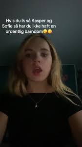 Veronica Kasper's Instagram, Twitter & Facebook