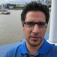 100+ perfiles de «Marotta»