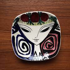 Shop wayfair for all the best water filter pitchers. Made In Norway 1960s Scandinavian Kitchen Water Pitcher With Abstract Stylized Flowers Stavangerflint Sera Pitcher Inger Waage Home Living Kitchen Dining Vadel Com