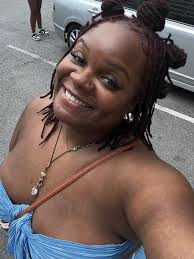 Young ladies in Jimna early 60s