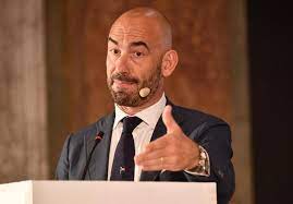 Check spelling or type a new query. Matteo Bassetti L Obbligo Di Mascherina All Aperto E Sbagliato L Huffpost