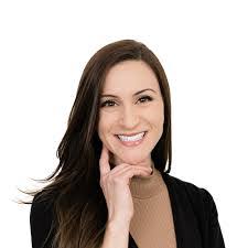 Emma Klug's Instagram, Twitter & Facebook