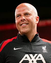 The first time we've ever won our opening six away fixtures of a season 🙌  Lets give ❤️ to Arne Slot. #YNWA❤️💪🏾👊🔥