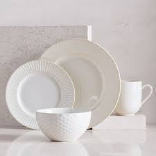 You wanted to spice this beautiful set includes 4 dinner plates, 4 side plates, 4 teacups and saucers, and 4 oatmeal complements on top of the eight service set are good deals. The 9 Best Dinnerware Sets In 2021