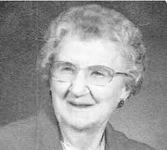 Rebecca Benge's Instagram, Twitter & Facebook