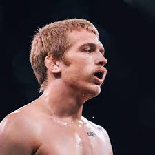 Connor Dixon credits lessons learned in college for fast start to MMA career