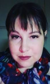 Kerri Peek's Instagram, Twitter & Facebook