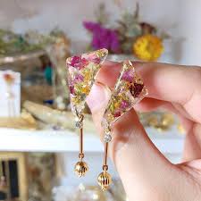 ryoko apamoka on instagram 深夜ですが 撮り溜めしてたものを 笑 仮デザインだけどいい感じのできた ໐ 最近全然作れてないけど時間見つけてやるぞーーー minne handmade access resina epoxy アクセサリ