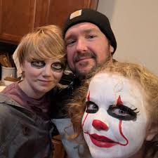 Should brisket be wrapped in foil or paper, or not wrapped at all?