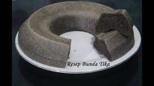 Kamu pun gak perlu ribet mencari oven demi membuat kue bolu kukus ini. Resep Bolu Ketan Hitam Kukus Super Lembut Dan Enak Di Jamin 100 Berhasil Youtube