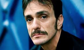 Noises off: The curtain rises