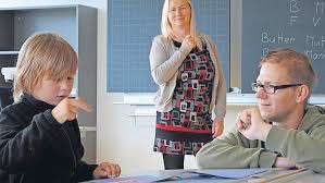 Kinderfinger lernen tanzen