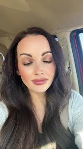 Sherry Sewell's Instagram, Twitter & Facebook