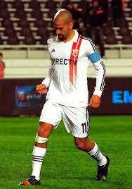 Estudiantes sabe que estévez puede irse. Club Estudiantes De La Plata Wikiwand