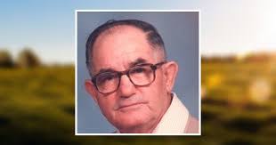 Albert Bee's Instagram, Twitter & Facebook