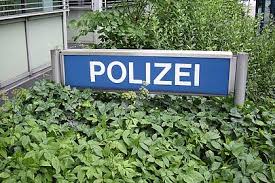 Het is hier geen tripoli. Bielefelder Hooligans Abgefangen Radio Bielefeld
