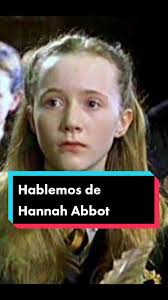 Hannah Abbot Cosplay