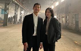 The brand new drama awaken released a glimpse of the intense scenes between namgoong min and lee chung ah for its upcoming episode! Nam Gong Min Seolhyun Dan Lee Chung Ah Hadapi Momen Mengerikan Di Teaser Awaken