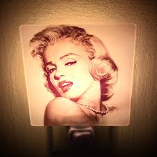 Buy Marilyn Monroe Night Light Housewarming Gift Vintage Hollywood Movie  Star Art 1950s 1960s 50s 60s Retro Decor Wall Art Glam Room Blonde Film  Online in India