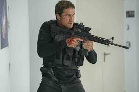Angel has fallen is a 2019 american action thriller film directed by ric roman waugh. Angel Has Fallen Vom Helden Zum Vaterlandsverrater Die Nacht Der Lebenden Texte