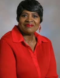 Clara Lyons's Instagram, Twitter & Facebook