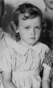 Tammy Rash's Instagram, Twitter & Facebook