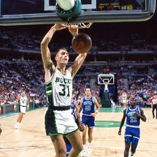Stream milwaukee bucks vs brooklyn nets live. Milwaukee Bucks On Twitter 1986 87 To 1992 93 Home Jersey Pictured Fred Roberts Bucks Home Road Jersey History Http T Co Ugl90ispho Http T Co 07keats2z1