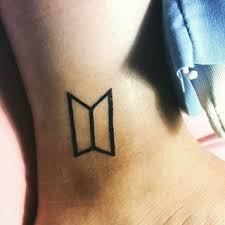 Fans believe the tattoo, which was also. Simple But Beautiful Bts Btsarmy Tatoo Henna Logo Army Bts Tattoos Kpop Tattoos Henna Tattoo Kit