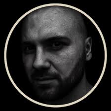 Sinkhole in China found with an underground forest and its own species: A  giant sinkhole, or tiankeng ("heavenly pit"), has been discovered in  Guangxi Zhuang Autonomous Region, China, complete with a forest