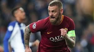Si tratta del boca juniors, squadra argentina con sede a buenos aires. Ex Roma Stalwart Daniele De Rossi Officially Joins Boca Juniors Sportsnet Ca