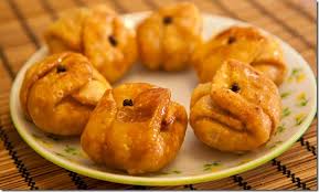 The state of chhattisgarh is known as rice bowl of india and follows a rich tradition of food culture.there are many famous food of chhattisgarh.the most favorite food are muthia known as. Top 20 Dishes Of Chhattisgarh Cuisine Crazy Masala Food