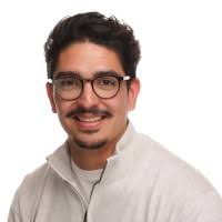 300+ "Thoms" profiles