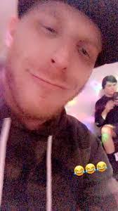 Aaron Batson's Instagram, Twitter & Facebook