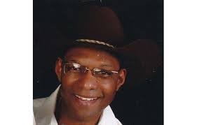 Carrie Renick's Instagram, Twitter & Facebook