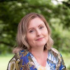 Amazon.com: No Ordinary Girl: A true story eBook : Swetman, Anita: Kindle  Store