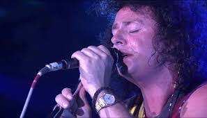 Douglas Mcrae's Instagram, Twitter & Facebook