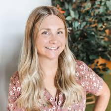 Waldorf & Montessori Experts