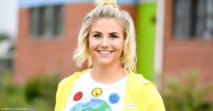 Beatrice egli / mini schwiiz, mini heimat genre: Beatrice Egli United Charity Auktionen Fur Kinder In Not