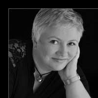 9 "Lesley Messer" profiles