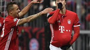 Maybe you would like to learn more about one of these? Susses Kinder Geheimnis Geluftet Lewandowski Wird Vater Sportbuzzer De