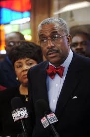 Commentary: Leon Finney's legacy of community organizing, promoting Black  ownership carries