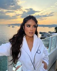 Salma Hayeks Luxury Hotel Bath Robe Porn of the Day