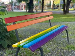 Treffpunkt um 15:00 uhr, am. Buntes Klagenfurt Die Stadt Unter Dem Regenbogen