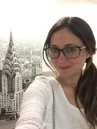 Amazon.com: The Social Anxiety Workbook: A Self-Help Guide to Manage and  Overcome Social Anxiety Disorder and Improve Your Social Confidence in Any  Situations eBook : White, Tiffany: Books