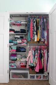 I M Excited To Be Sharing A Few Girls Room Organization Tips This Tiny Room Girls Room Organization Girls Closet Organization Clothes Organization Small Space