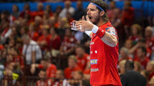A ranglistát továbbra is, a telekom veszprém játékosa, nagy lászló vezeti, a maga 15 millió forintos fizetésével. Felallt A Padlorol Galazva Jutott A Final Fourba A Telekom Veszprem 24 Hu