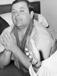 Anthony Colombo's Instagram, Twitter & Facebook