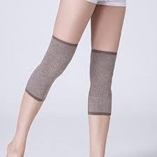 Jan 29, 2021 · this patented knee compression sleeve is composed of a knit fabric designed by 3d technology to perfectly hug the curves of your knee cap, reducing pressure and pain. Knit Cashmere Knee Warmers Sleeping Warm Supports Knee Brace Soft Comf Ninelife Europe