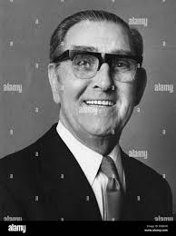 Community leader hi-res stock photography and images